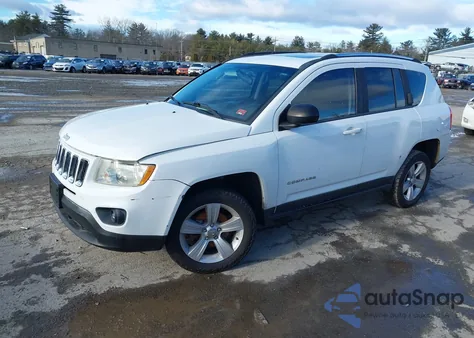 2011 Jeep Compass из США, поврежденный, VIN 1J4NF1FB5BD244672